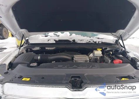 2021 Ram 1500 Big Horn 4X4 5'7 Box from USA, damaged, VIN 1C6SRFFT3MN569783